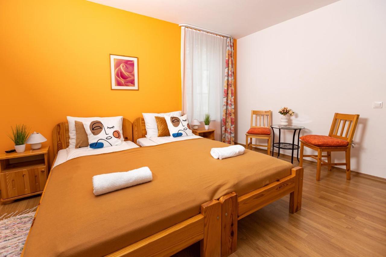 Berkenye Vendeghaz Hotel บาลาตอนฟือเรด ภายนอก รูปภาพ